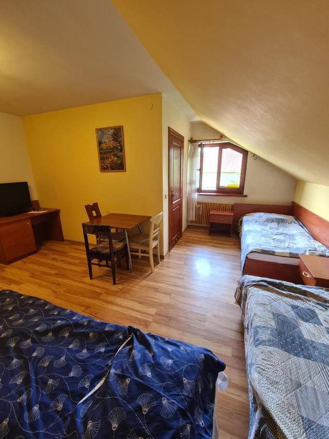 Gosciniec Halka Hostel *